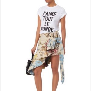 Cinq á Sept J'aime Tout Le Monde T-Shirt